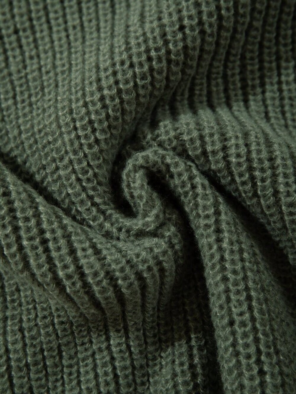 Olive Green Casual Men's Loose Fit Round Neck Long Sleeve Pullover Sweater - Picture 10 of 11